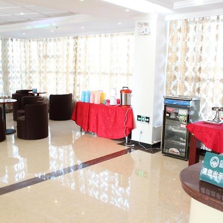 GreenTree Inn Shenyang Shengjing Hospital Shenyang Liaol Road Business Hotel Bagian luar foto